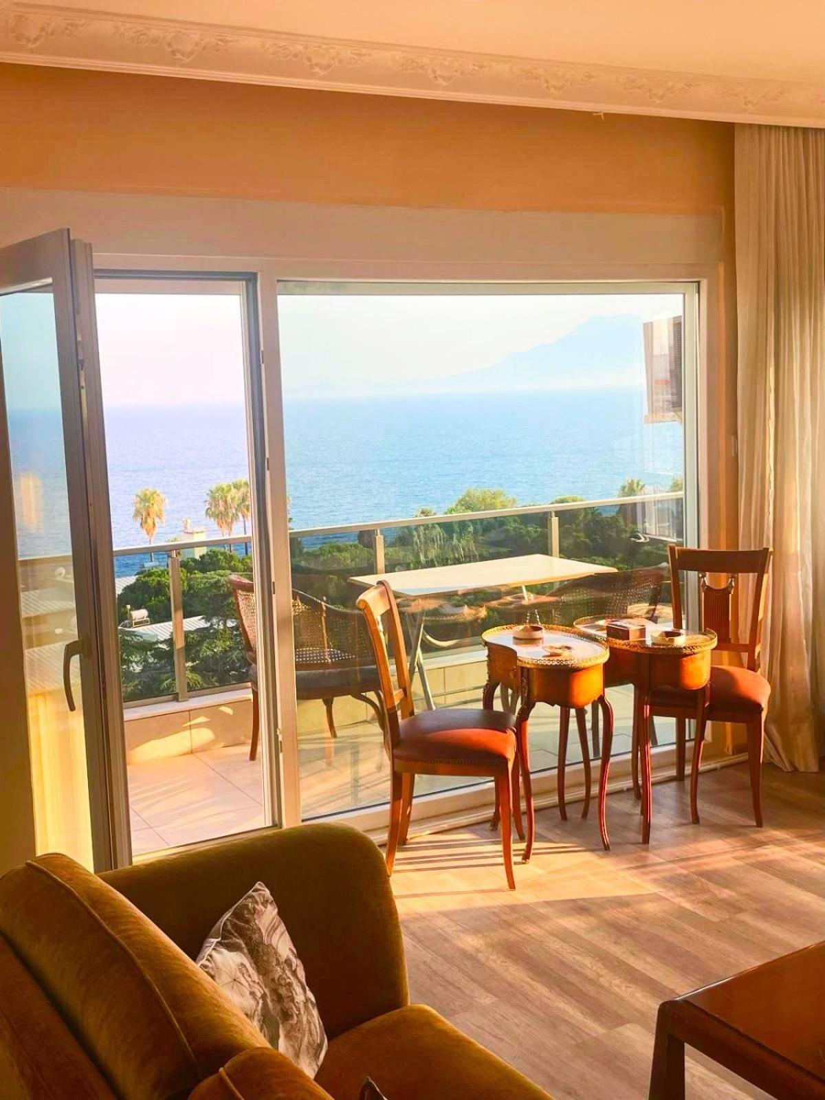 Room With Sea View, Right In The Center Antalya Kültér fotó